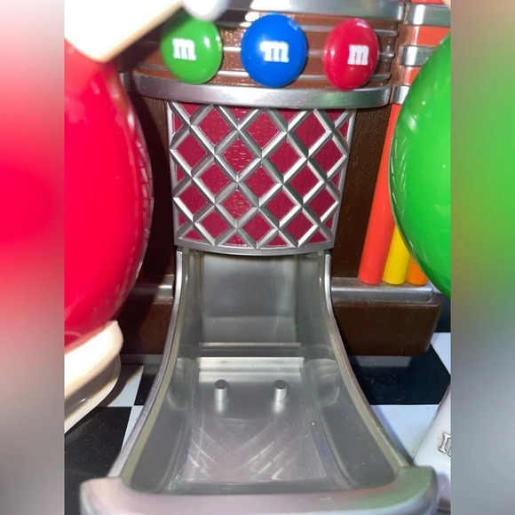 Original M&M's Vintage Rock and Roll Jukebox Music Dance Candy Dispenser - Picture 2 of 11